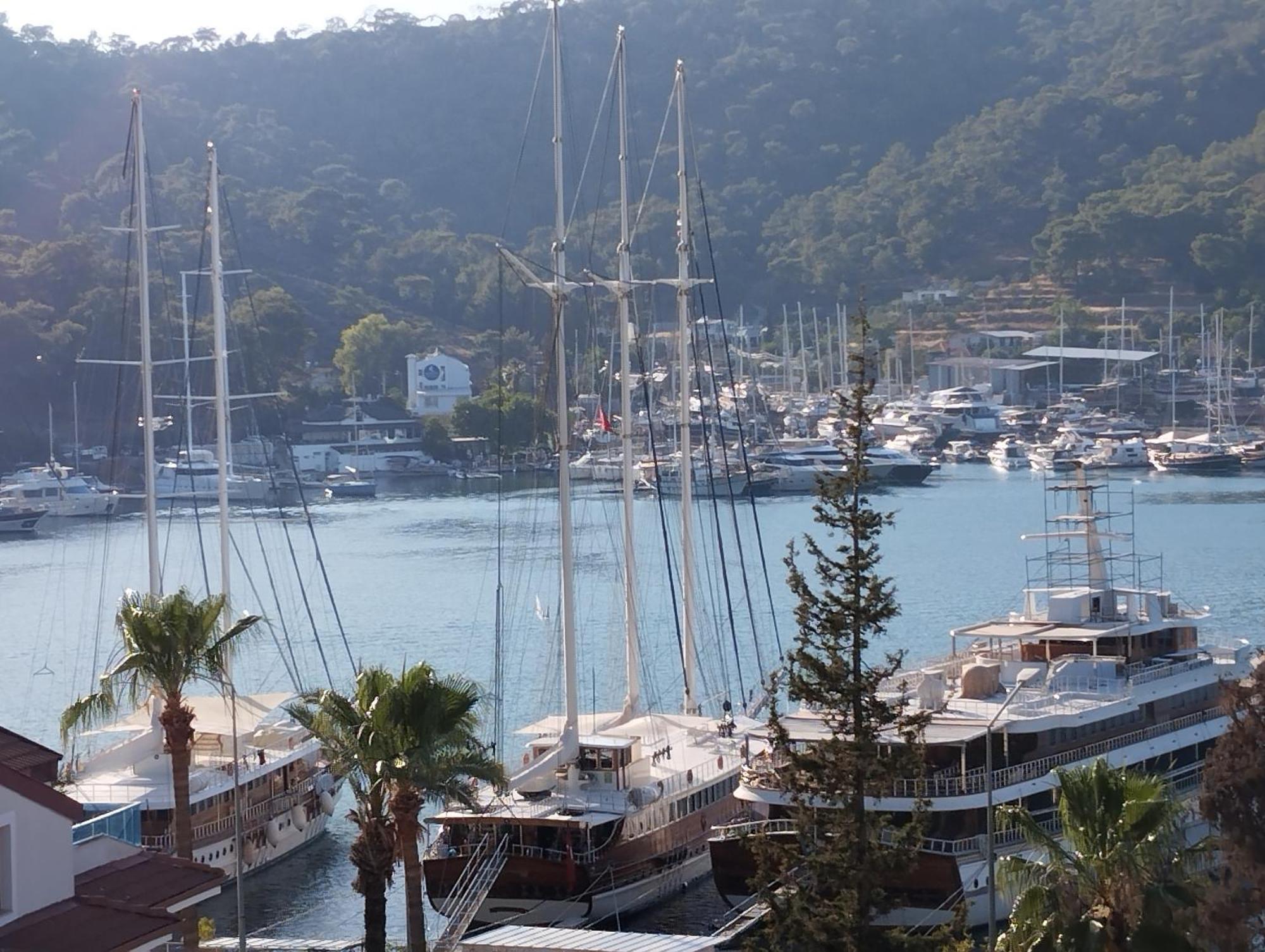 Duygu Apart Spellbinding Sea Views フェティエ 部屋 写真