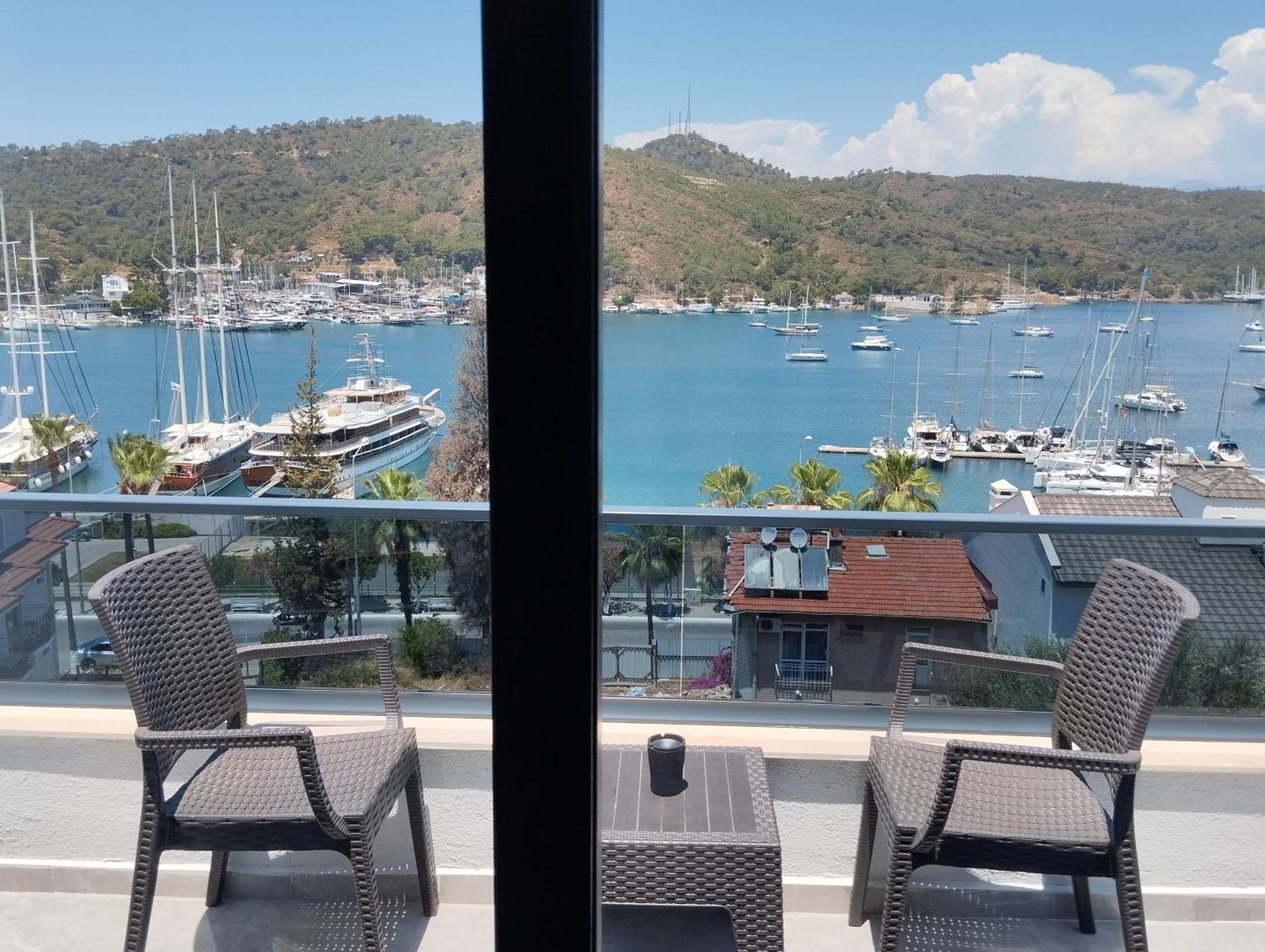 Duygu Apart Spellbinding Sea Views フェティエ 部屋 写真